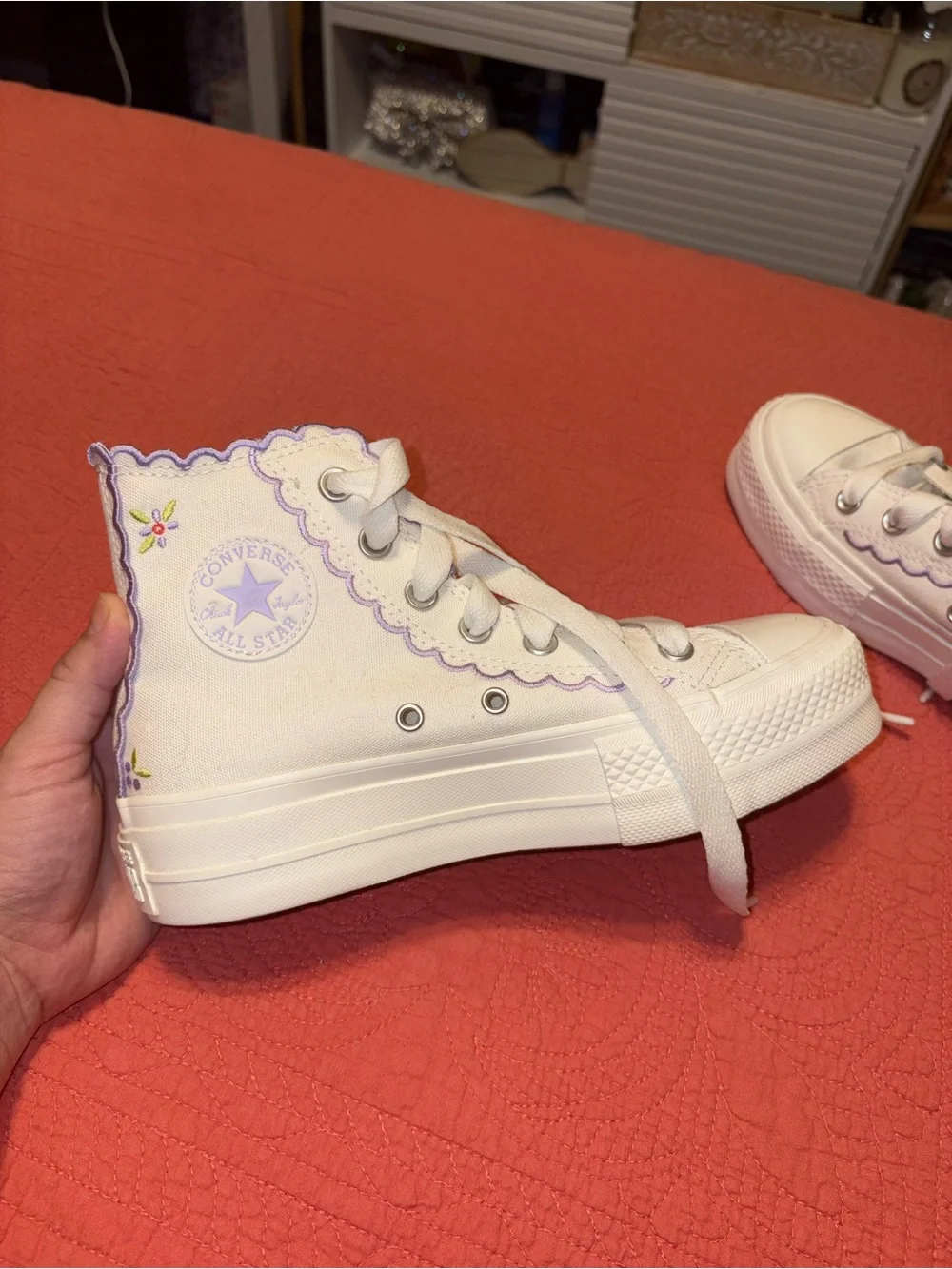 White High-Top Converse Sneakers with Purple Scallop Trim